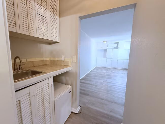 331 E Rosewood Ave San Antonio, TX 78212 photo 5