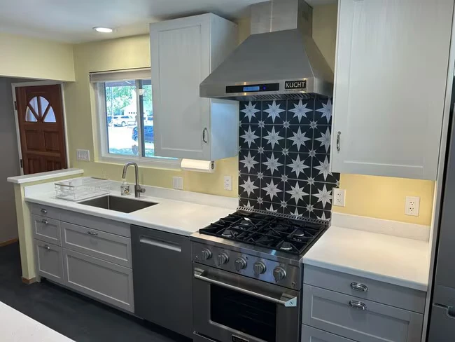 1419 Cambridge St Novato, CA 94947 photo 4