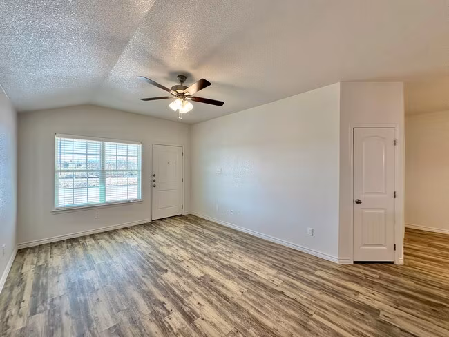 221 A Dolphin Dr Temple, TX 76501 photo 5