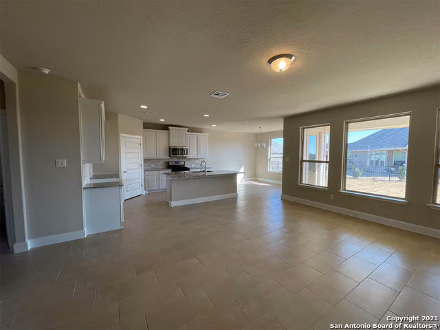 13922 Cool Dawn San Antonio, TX 78254 photo 2