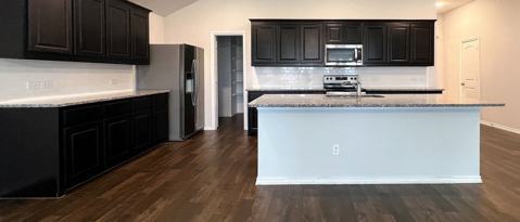 1001 Eastland Lane, Aubrey, TX 76227 photo 5