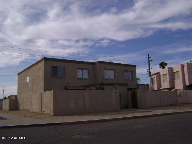 4617 E Jones Ave Phoenix, AZ 85040 photo 3