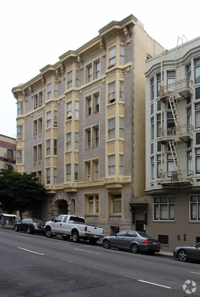 St. Stephen's Apartments photo 2
