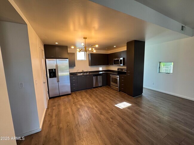 1111 W University Dr Tempe, AZ 85281 photo 5