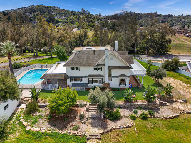 1758 Dehesa Rd El Cajon, CA 92019 photo 5