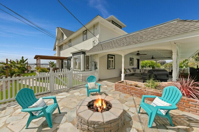 1758 Dehesa Rd El Cajon, CA 92019 photo 2