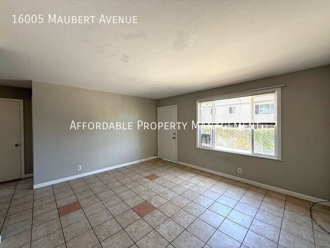 16005 Maubert Ave San Leandro, CA 94578 photo 5