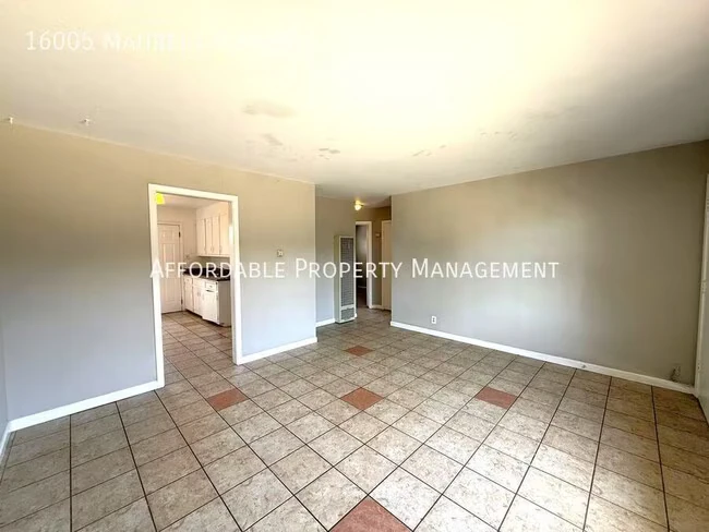 16005 Maubert Ave San Leandro, CA 94578 photo 3