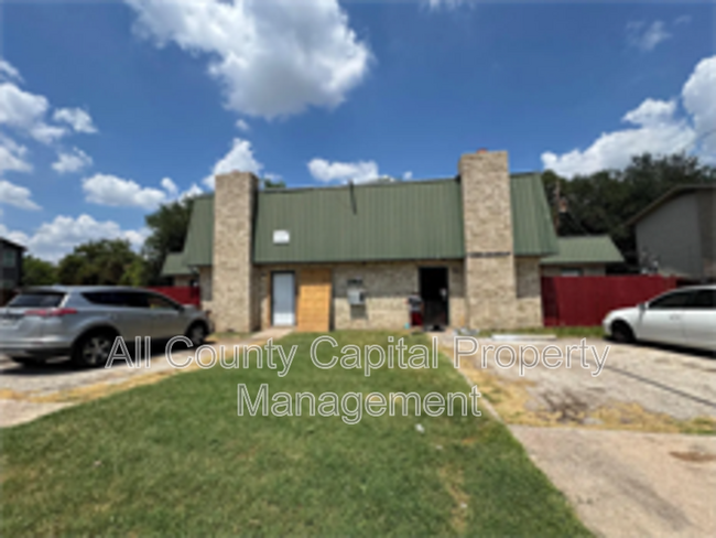 2904 Sweeney Ln Austin, TX 78723 photo 3