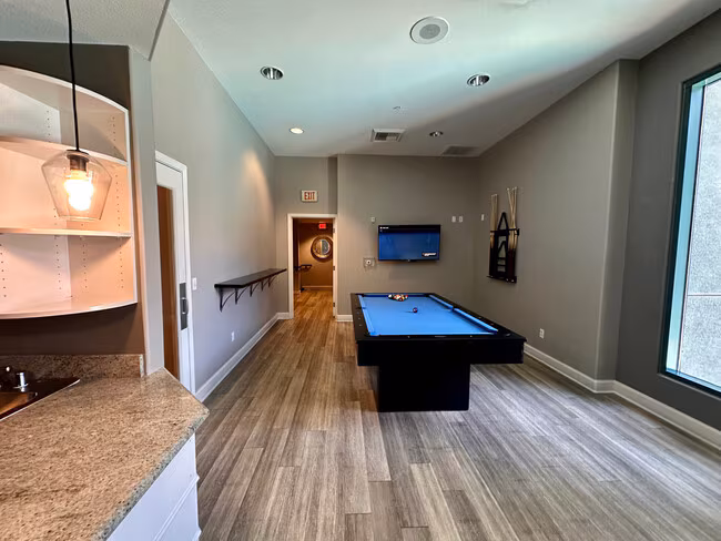 1670 Kettner Blvd San Diego, CA 92101 photo 4