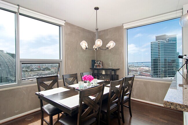 321 Tenth Ave San Diego, CA 92101 photo 5