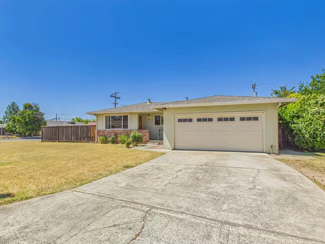 1201 Theresa Ave Campbell, CA 95008 photo 2