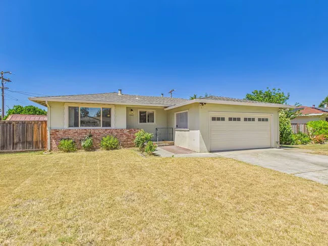 1201 Theresa Ave Campbell, CA 95008 photo 3