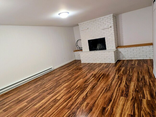 13727 35th Ave NE Seattle, WA 98125 photo 5