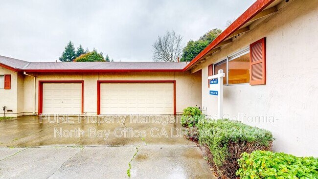 1241 Phyllis Cir Santa Rosa, CA 95401 photo 3