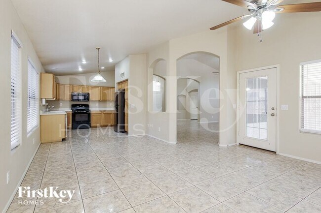 2405 N 128th Dr Avondale, AZ 85392 photo 5