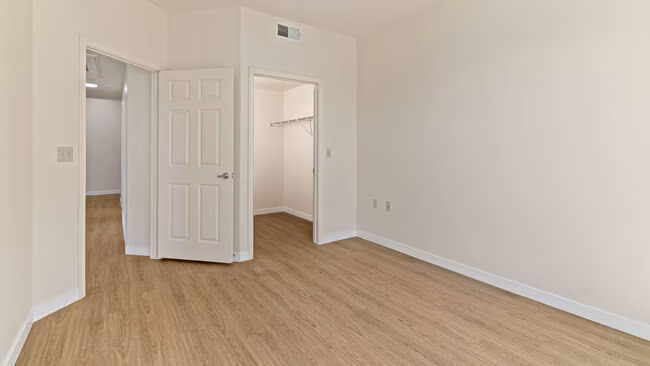 Archstone Fremont Center photo 3
