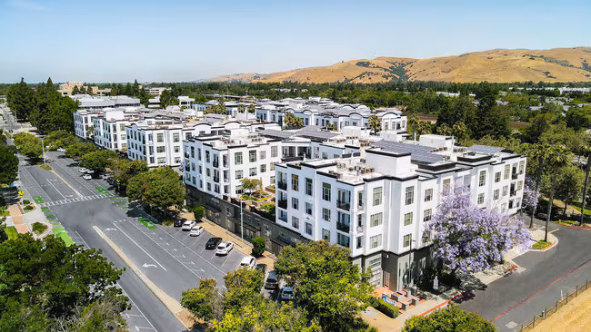 Archstone Fremont Center photo 2