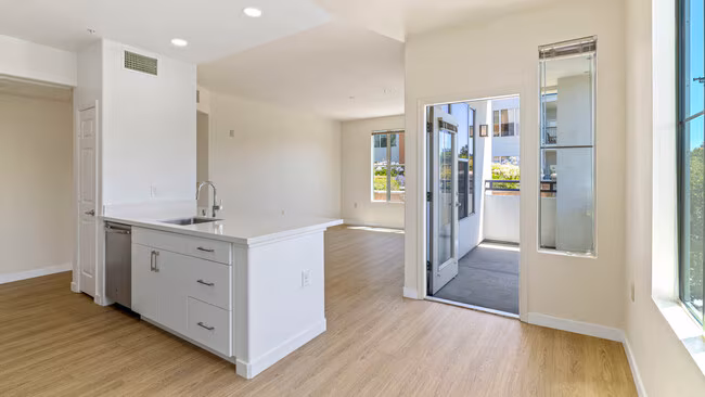 Archstone Fremont Center photo 4