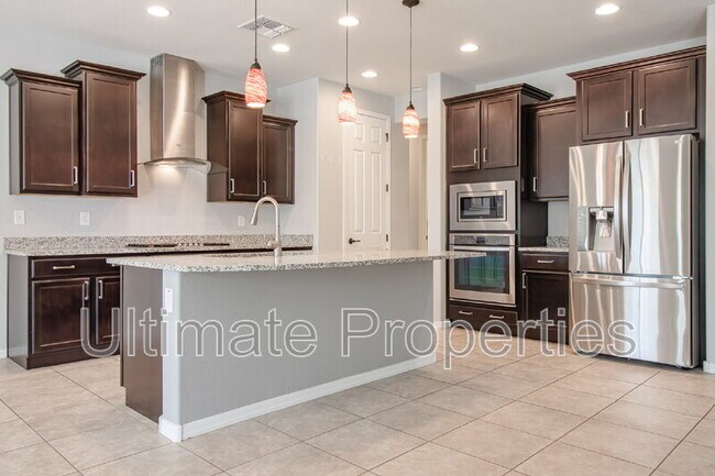 10789 W Prickly Pear Trail Peoria, AZ 85383 photo 3
