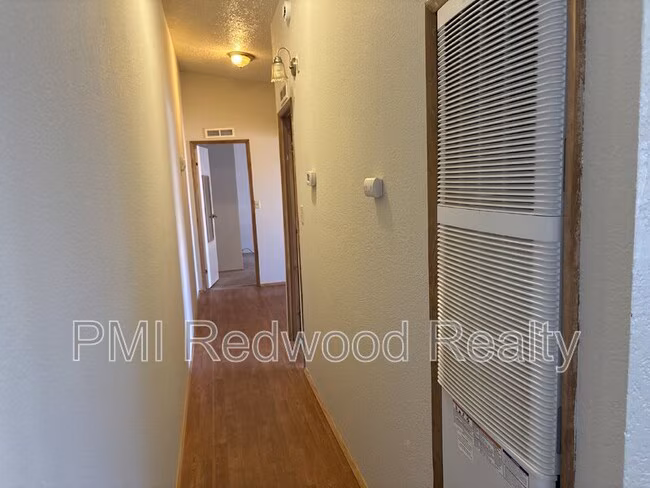 4915 Shattuck Ave, Oakland (Condo) photo 5