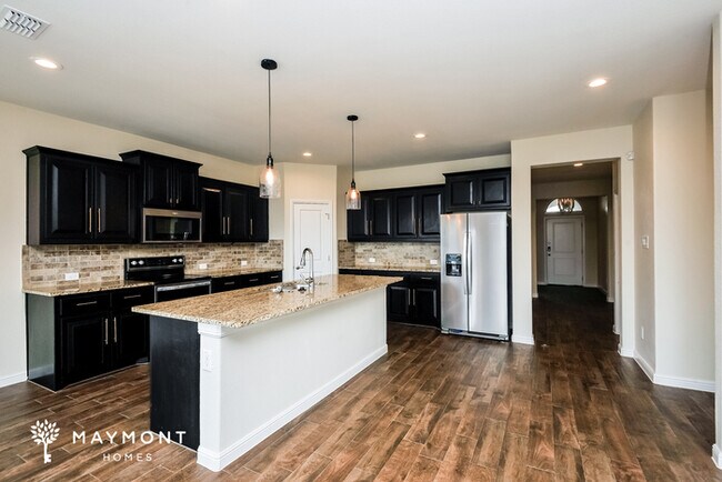 1012 Nicole Way, Burleson, TX 76028 photo 4