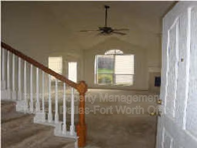 4010 Cottage Park Ct Arlington, TX 76013 photo 3