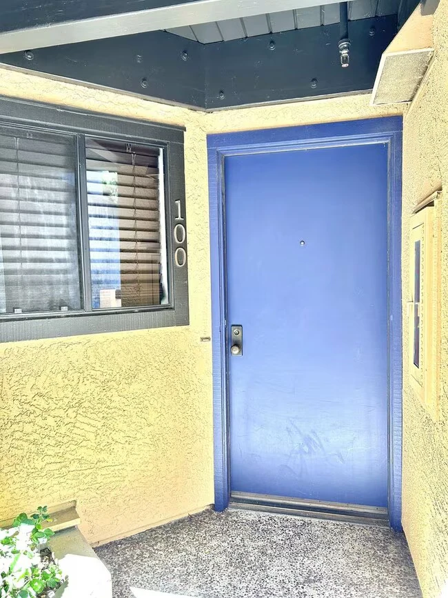 2 Elm St San Carlos, CA 94070 photo 2