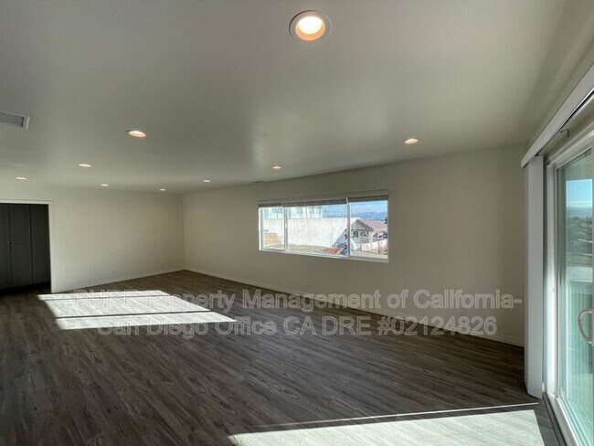2709 Elm Ave San Diego, CA 92154 photo 5