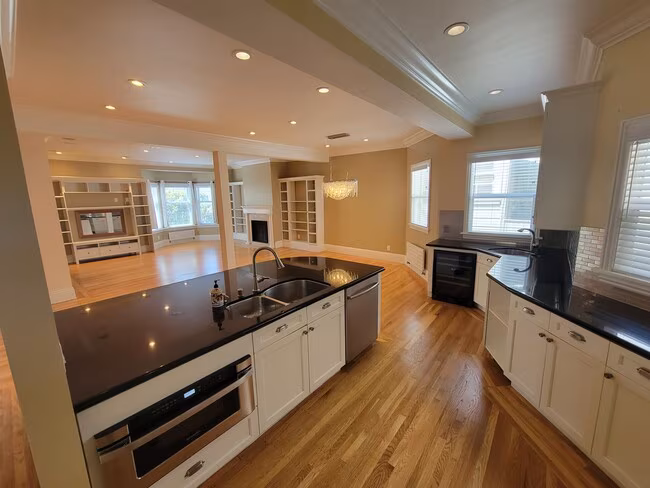 1902 Leavenworth Street, San Francisco, CA 94133 photo 4