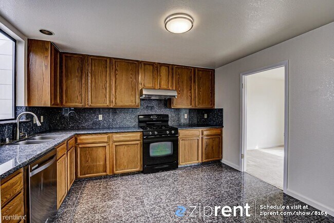 232 Broad Street, San Francisco, CA 94112 photo 5