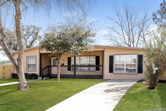 730 Olney Dr San Antonio, TX 78209 photo 3