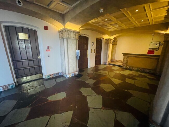 Marina Chateau photo 2