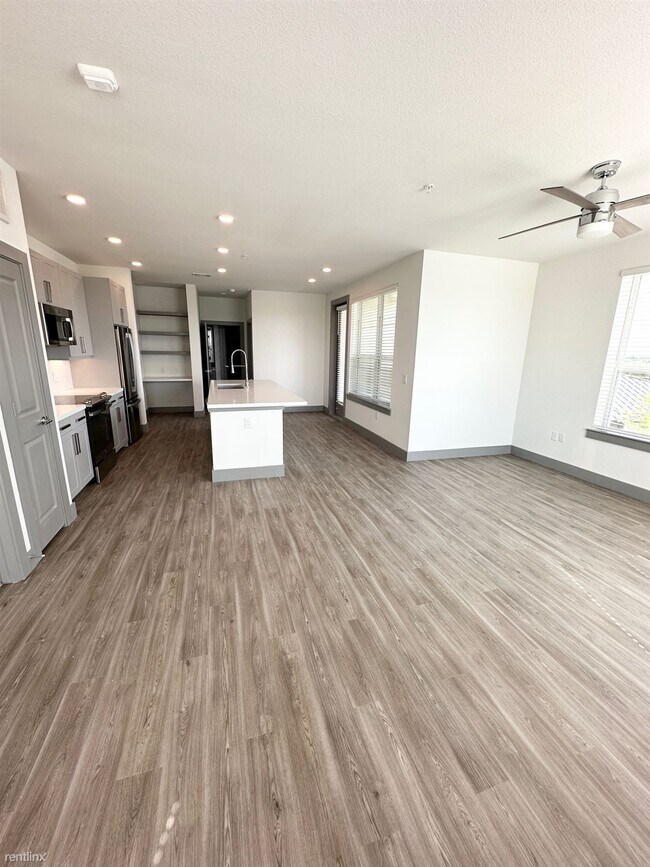 26585 E University Dr Aubrey, TX 76227 photo 3