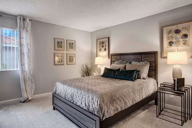 505 West photo 5