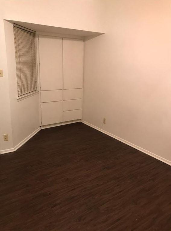 2604 Salado St photo 2