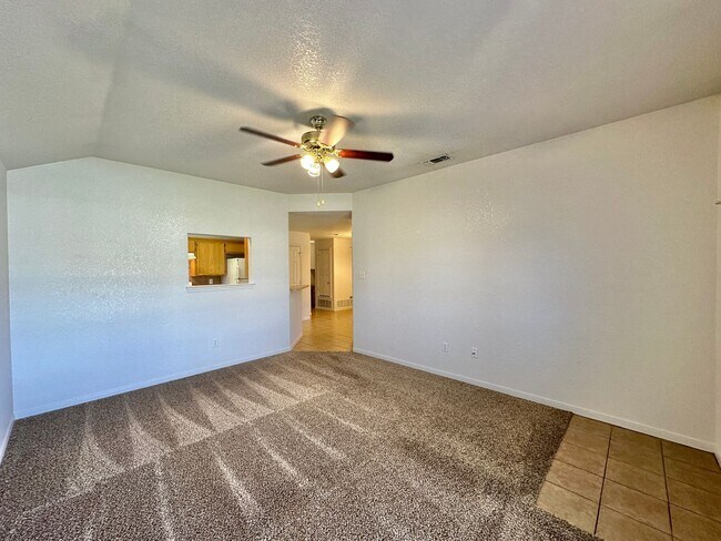 3102 Dannen Ct Killeen, TX 76549 photo 2