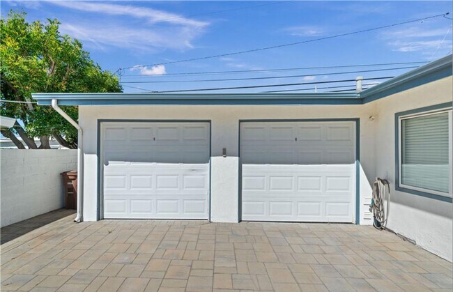 248 Avenida Cabrillo San Clemente, CA 92672 photo 2