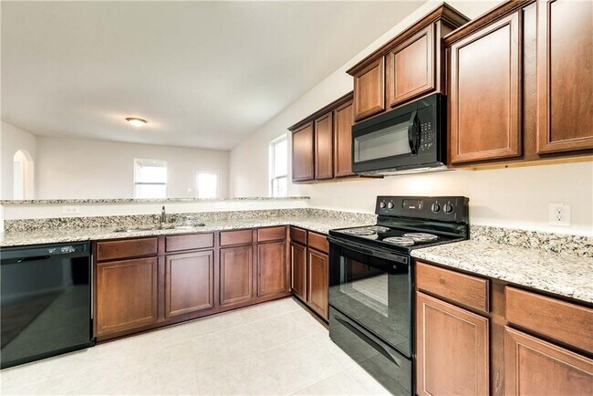 9425 Bald Cypress St Forney, TX 75126 photo 2