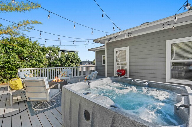 3112 Nimitz Blvd San Diego, CA 92106 photo 5