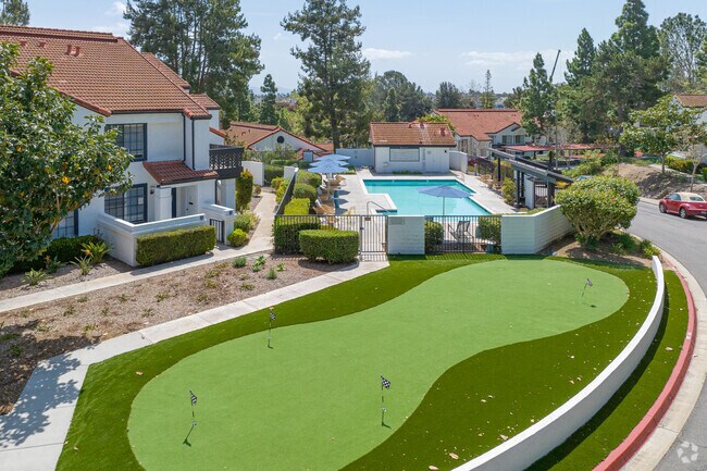 The Resort at Encinitas Luxury Apartment Homes photo 4