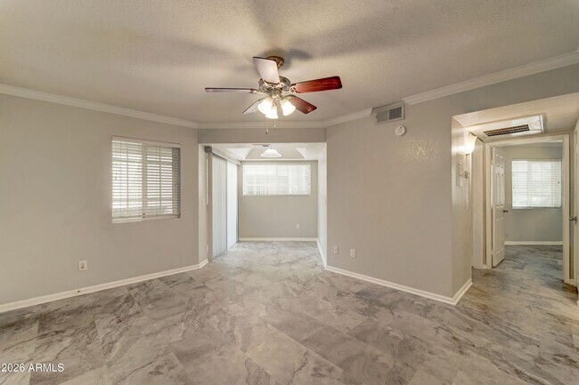 1720 E Thunderbird Rd Phoenix, AZ 85022 photo 4