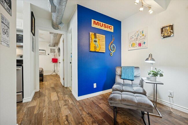 1510 W 6th St Austin, TX 78703 photo 4