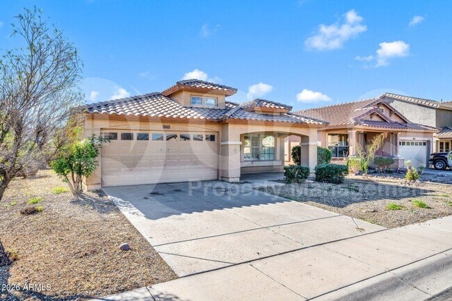 3323 W St Anne Ave Phoenix, AZ 85041 photo 2