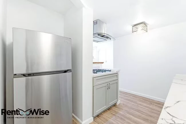 133 Caine Ave San Francisco, CA 94112 photo 5