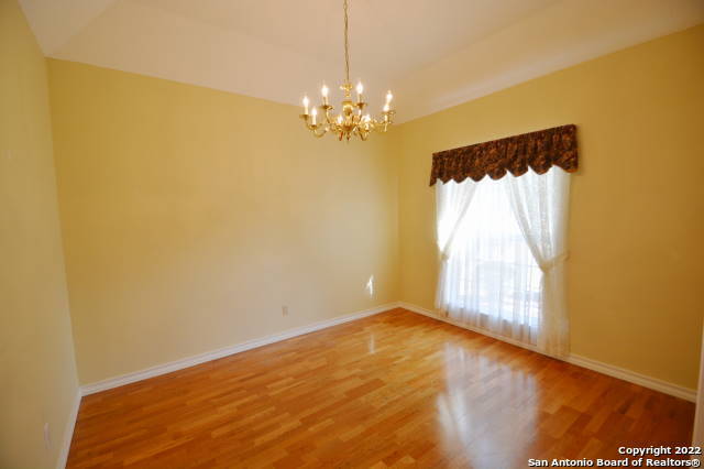 9114 Windgarden Cir San Antonio, TX 78239 photo 5