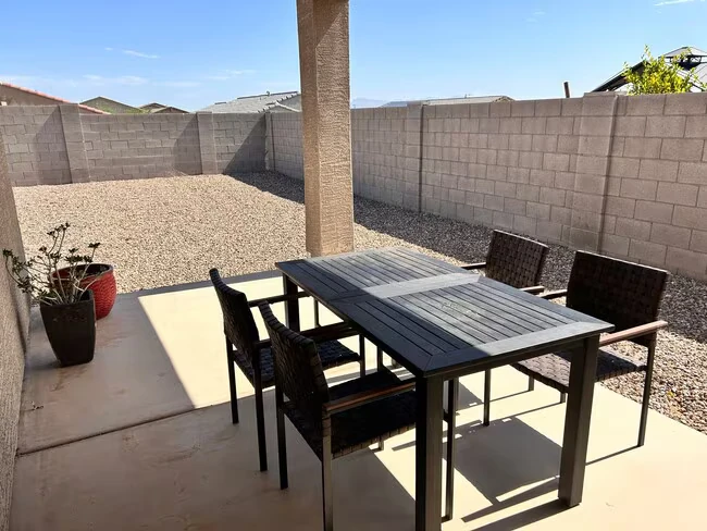 4486 Stonecrop Dr San Tan Valley, AZ 85142 photo 3