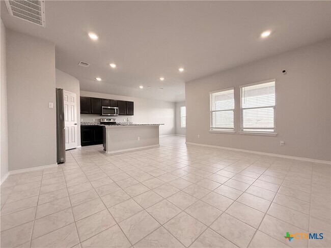 5700 Great Divide Rd Killeen, TX 76549 photo 4