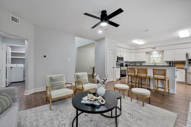 2200 Glenbrook St Flower Mound, TX 75028 photo 3