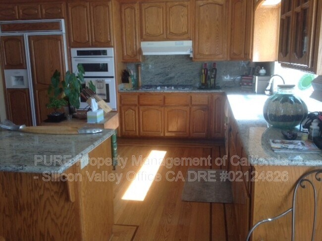11050 Canyon Drive, San Jose, CA 95127 photo 3